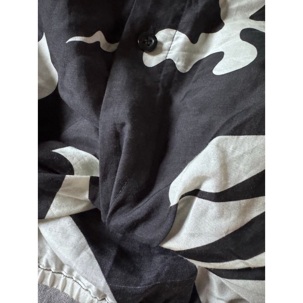$348 Women's Frame Black & White Silk Cropped Twist Front Collared Shirt Medium - Picture 5 of 8